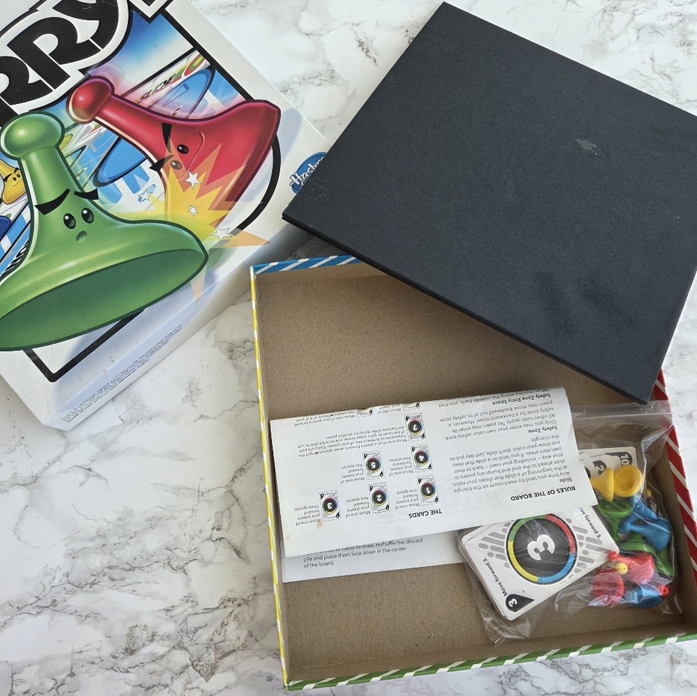 Hasbro SORRY Board Game 2013 NIB - Picture 4 of 6